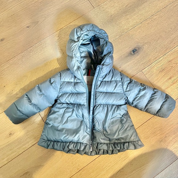 Authentic Moncler Baby Baby Girl Jacket 9-12m